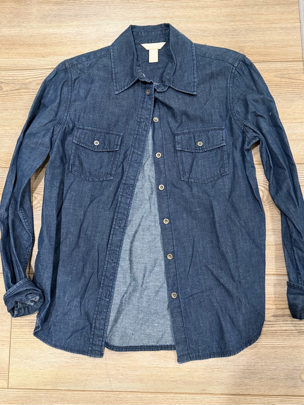 Banana Republic Soft Wash Dark Indigo Button-Up Shirt